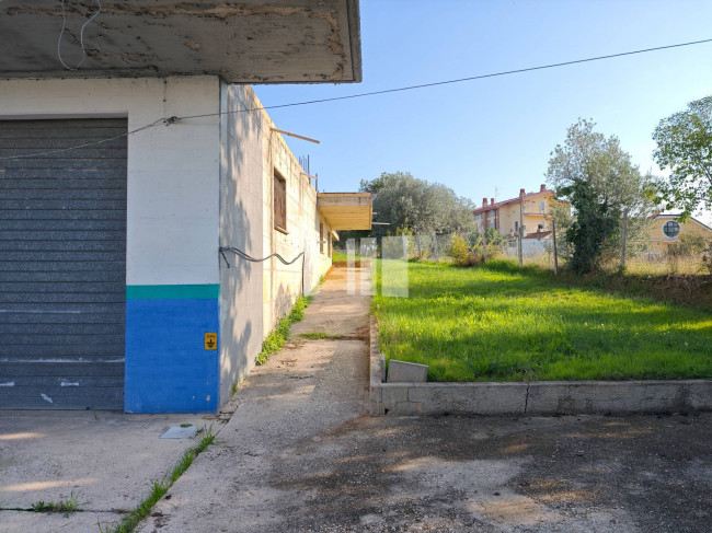 Casa indipendente in vendita a Mosciano Sant'angelo (TE)