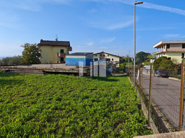 Casa indipendente in vendita a Mosciano Sant'angelo (TE)