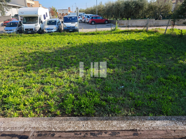 Casa indipendente in vendita a Mosciano Sant'angelo (TE)