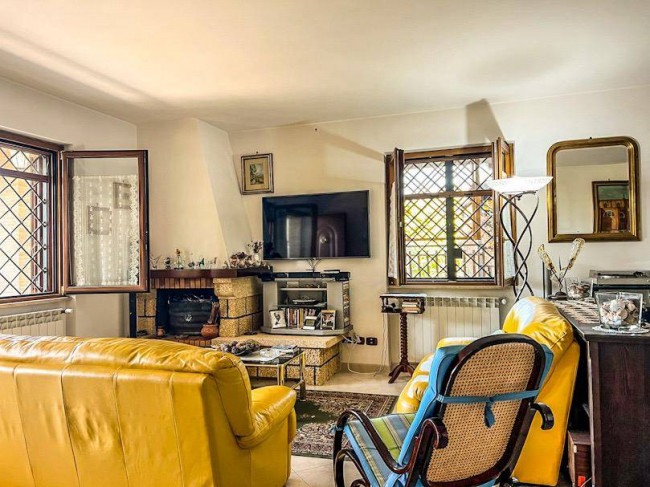 Villa in vendita a Collepardo (FR)