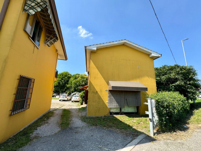 Abitazione semindipendente in vendita a Borgo Veneto