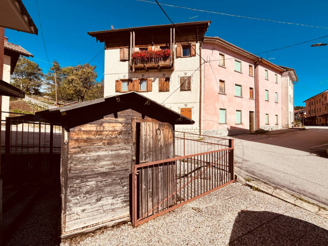 Abitazione semindipendente in vendita a Tonezza del Cimone