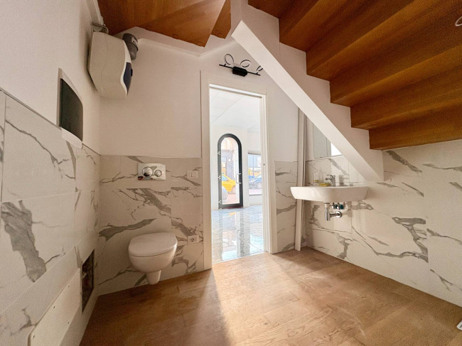 Negozio in affitto a Vicenza