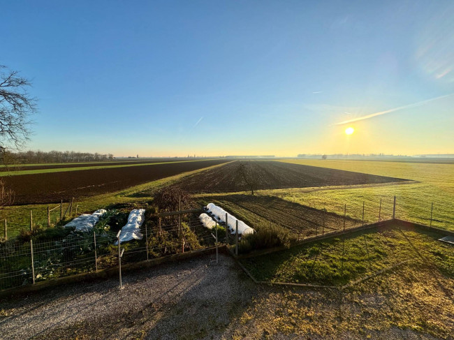 Abitazione indipendente in vendita a Sant'Urbano