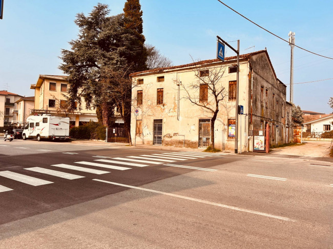 Abitazione semindipendente in vendita a Vicenza