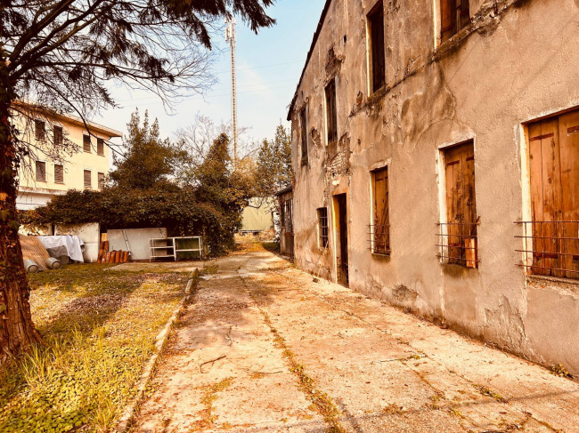 Abitazione semindipendente in vendita a Vicenza