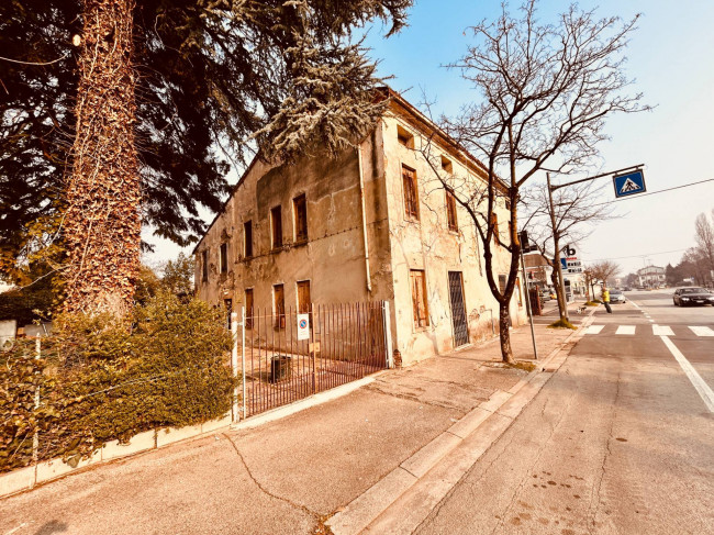 Abitazione semindipendente in vendita a Vicenza