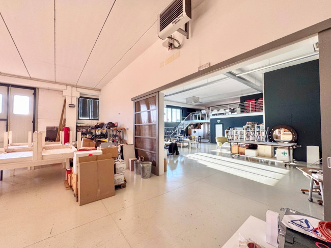 Laboratorio in vendita a Ponzano Veneto