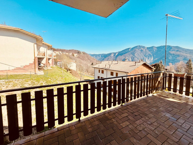 Appartamento trilocale in vendita a Tonezza del Cimone