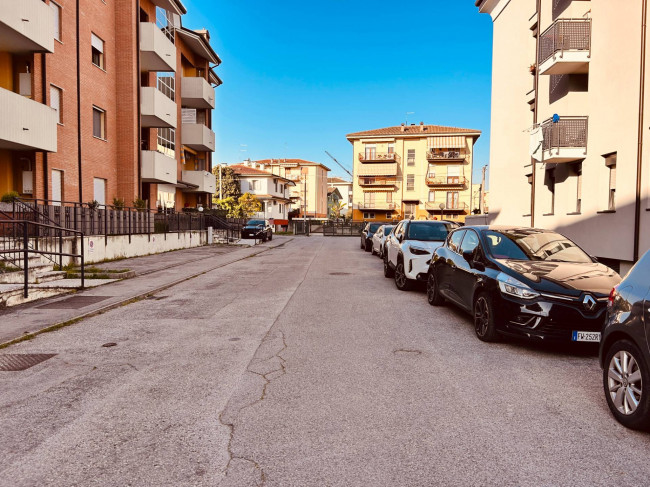  for sale in Vicenza