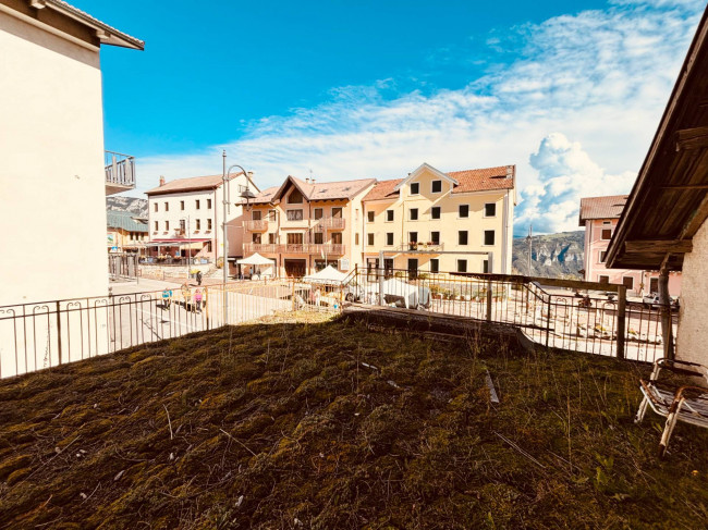 Abitazione indipendente in vendita a Tonezza del Cimone