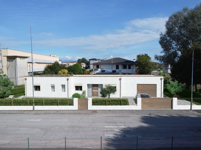 Villa unifamiliare in vendita a Grumolo delle Abbadesse