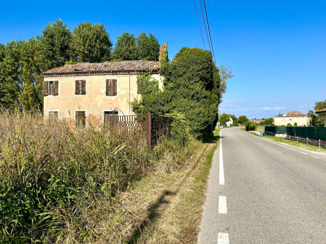 Rustico in vendita a Ospedaletto Euganeo