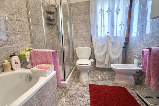 Villa bifamiliare in vendita a Noventa Vicentina