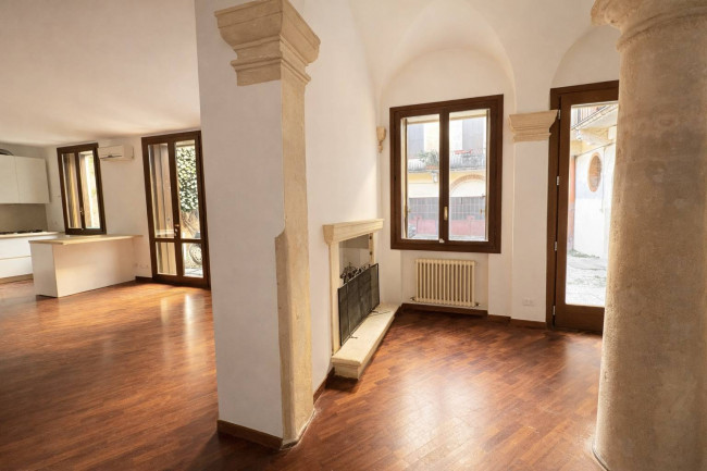 Abitazione semindipendente in vendita a Vicenza