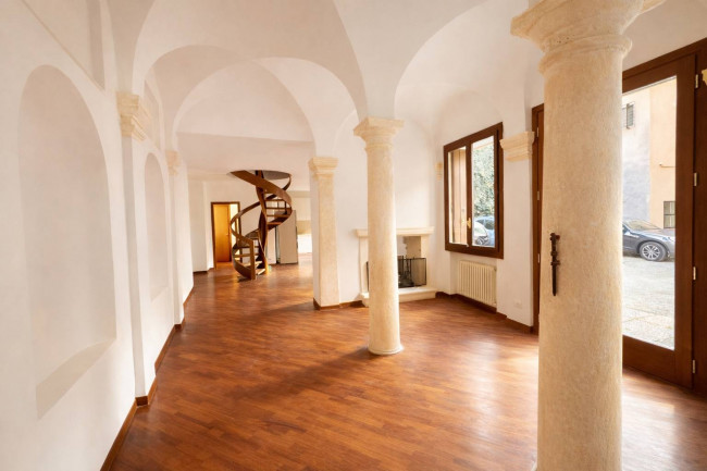 Abitazione semindipendente in vendita a Vicenza