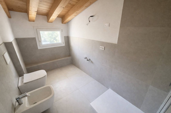 Abitazione indipendente in vendita a Vicenza