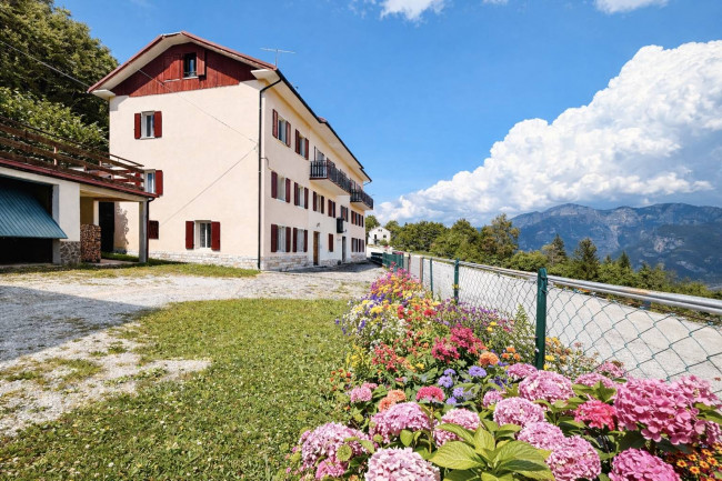 Appartamento in vendita a Tonezza del Cimone