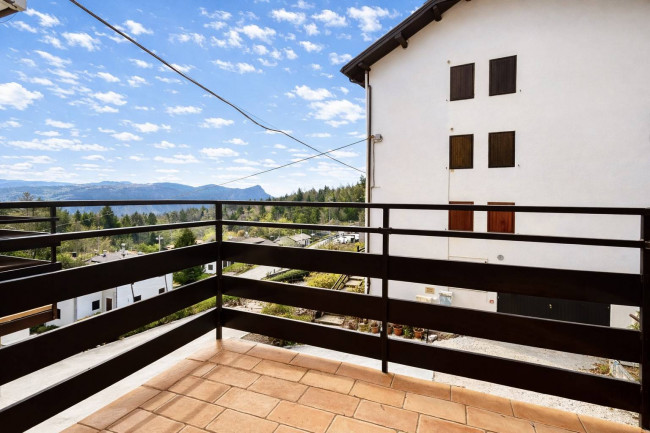 Appartamento bilocale in vendita a Tonezza del Cimone