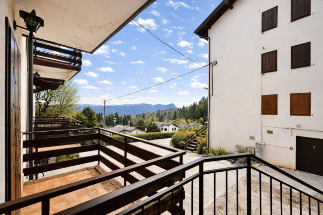 Appartamento bilocale in vendita a Tonezza del Cimone