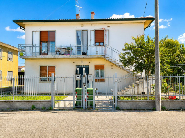 Appartamento in vendita a Creazzo