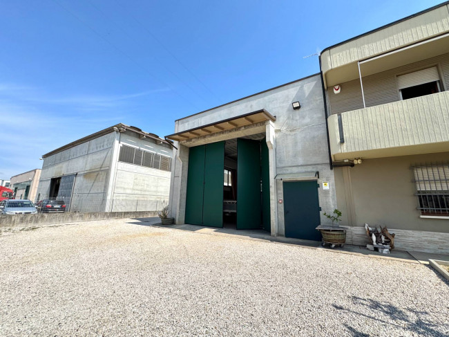 Laboratorio in affitto a Agugliaro