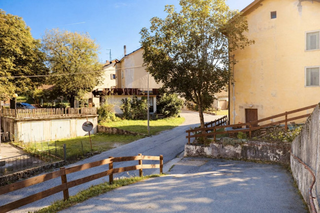 Appartamento bilocale in vendita a Tonezza del Cimone