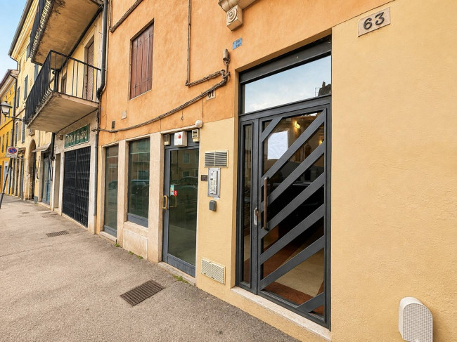 Negozio in vendita a Vicenza