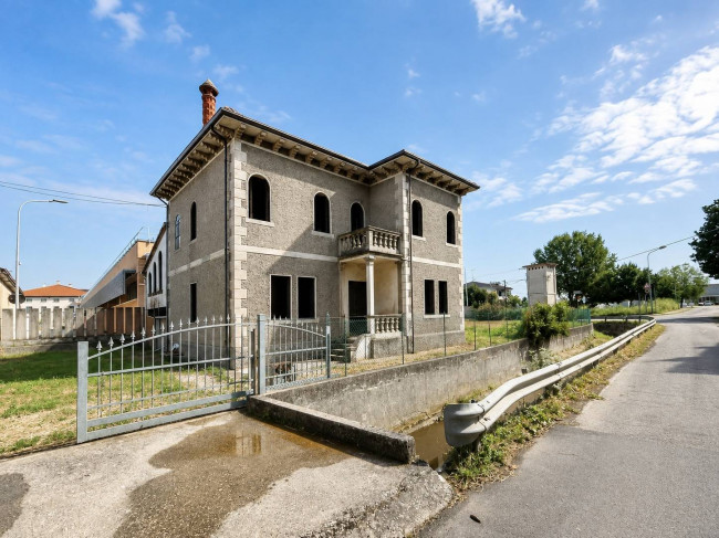 Abitazione indipendente in vendita a Grumolo delle Abbadesse