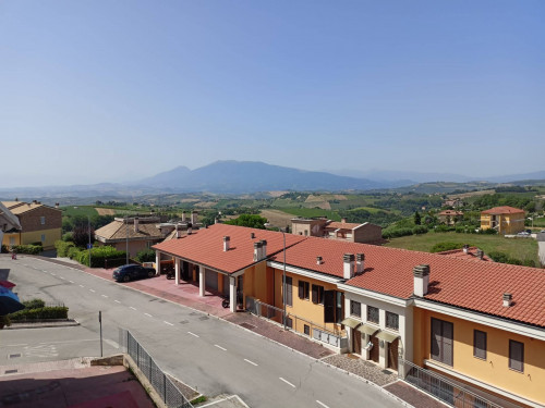 Appartamento in affitto a Offida