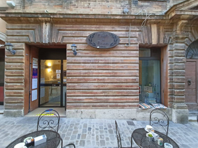 Bar in vendita a Offida