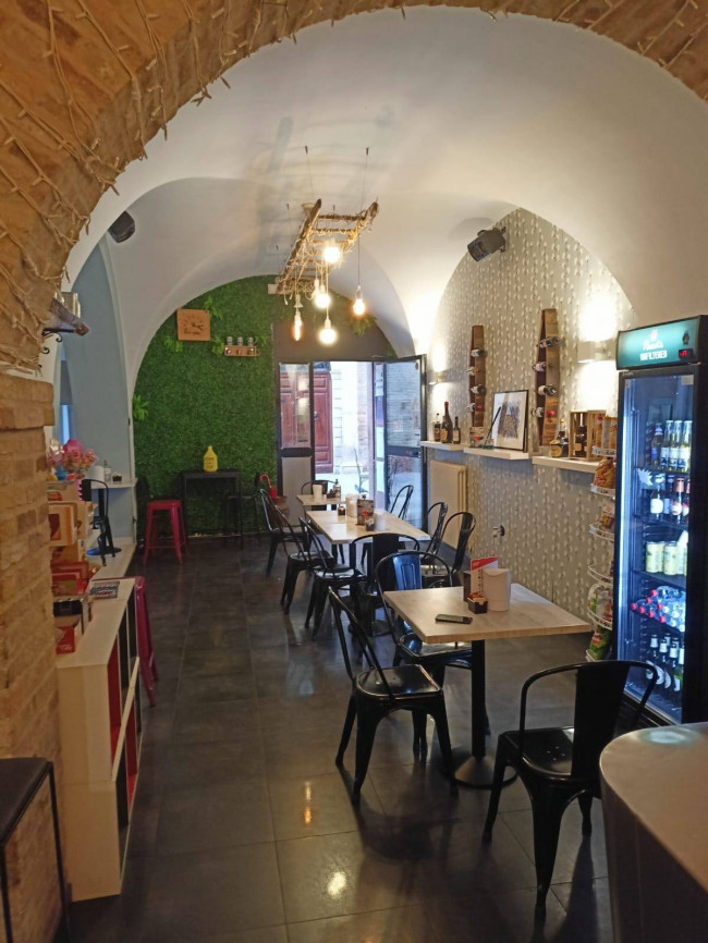 Bar in vendita a Offida