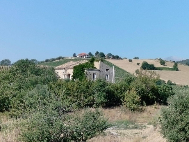 Rustico in vendita a Offida