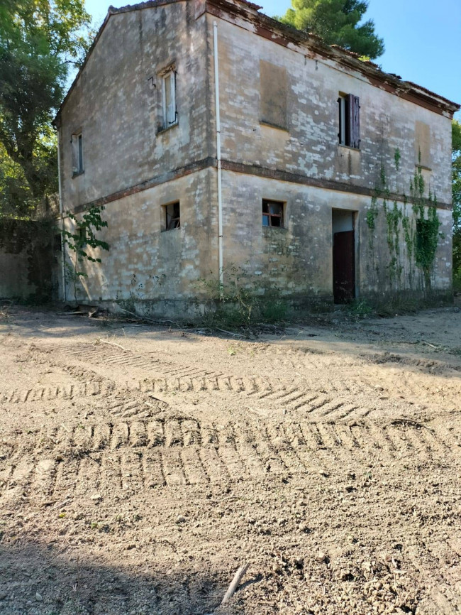 Rustico in vendita a Montefiore dell'Aso