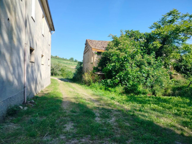 Casolare in vendita a Castignano