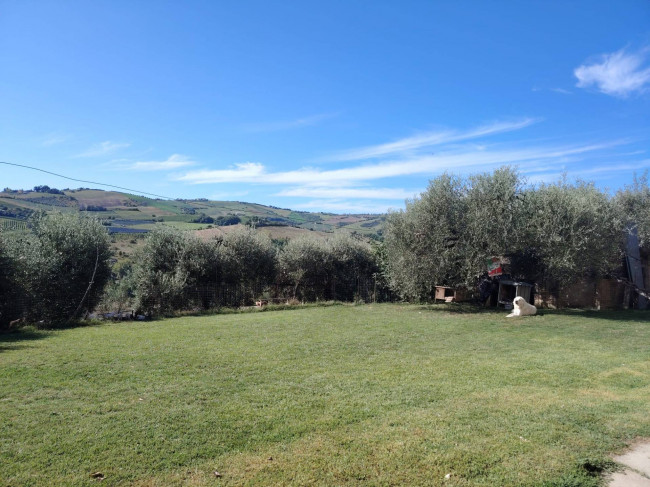 Casale Colonico in vendita a Offida