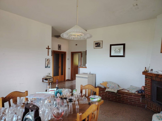 Villa Bifamiliare in vendita a Castignano