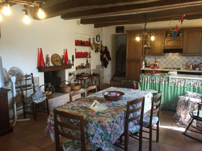 Casolare in vendita a Rotella