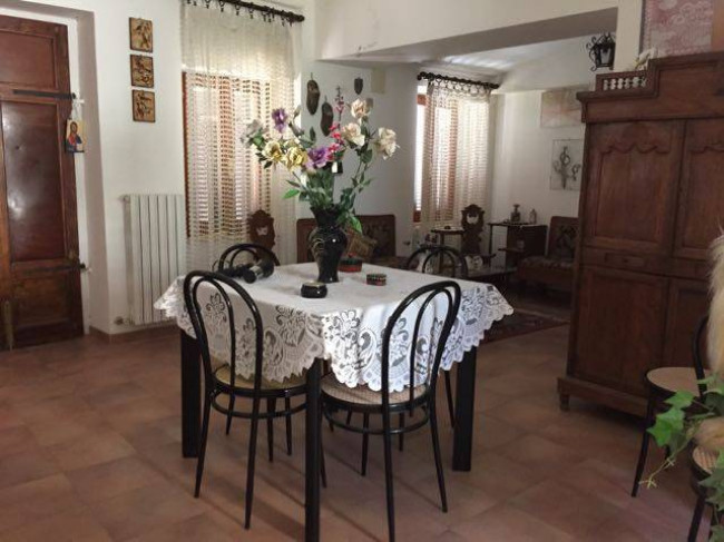 Casolare in vendita a Rotella