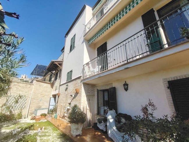 Casa singola in vendita a Offida