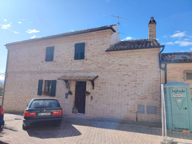 Casa singola in vendita a Offida