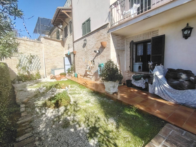 Casa singola in vendita a Offida