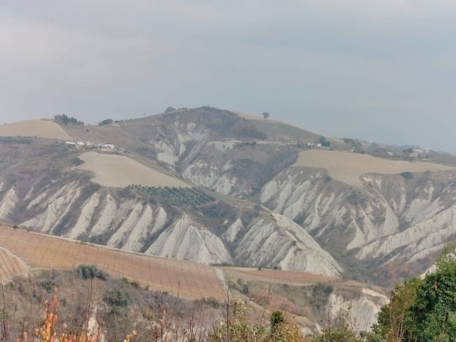 Rustico in vendita a Castignano