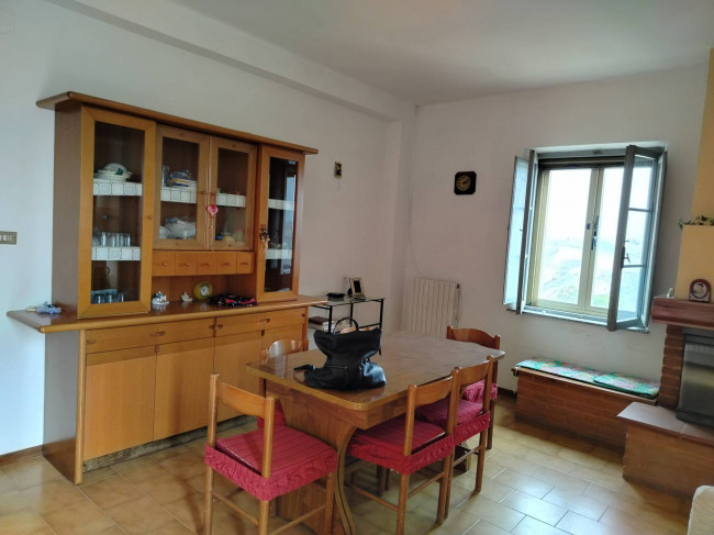 Rustico in vendita a Castignano