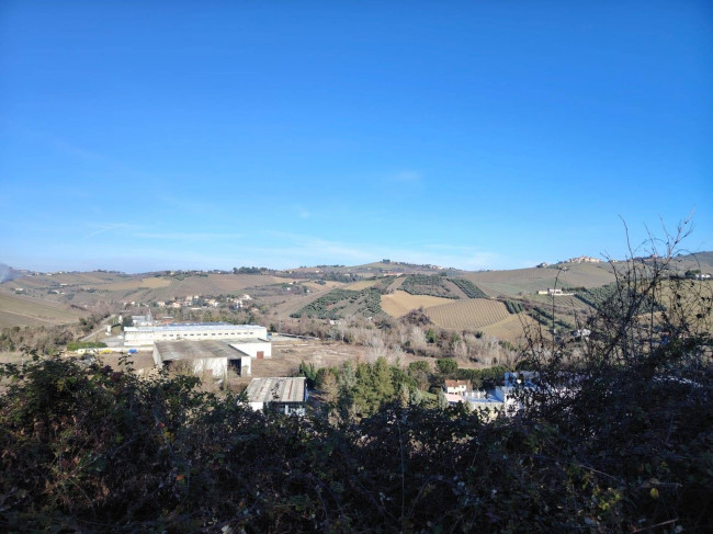 Casa indipendente in vendita a Offida