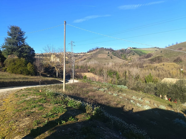 Casa singola in vendita a Offida