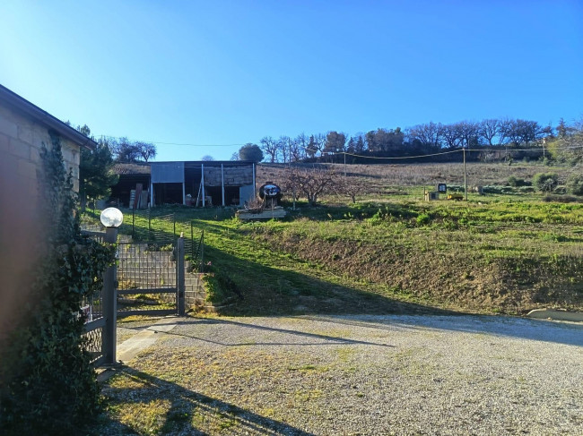 Casa singola in vendita a Offida