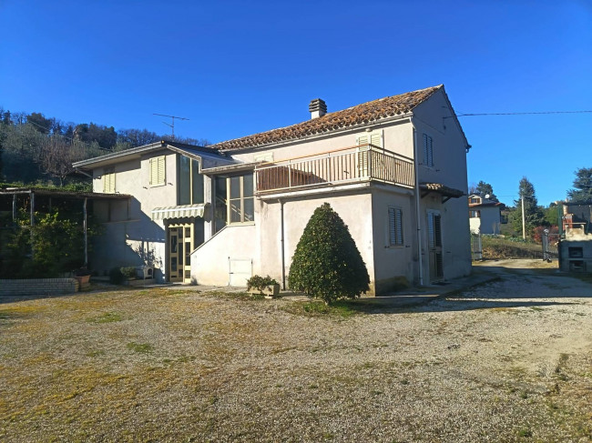 Casa singola in vendita a Offida