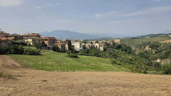 Casa indipendente in vendita a Offida