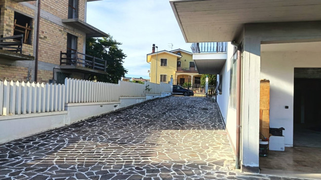 Appartamento in vendita a Castorano
